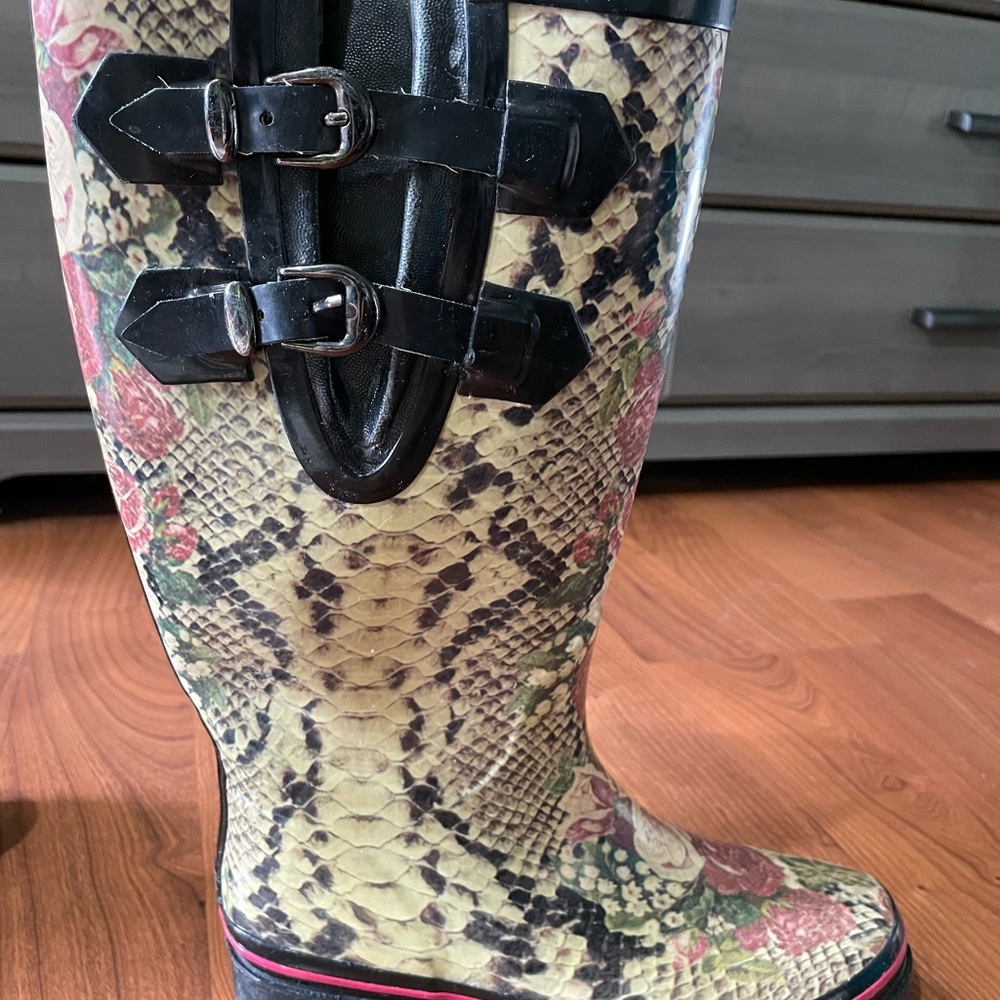 Rain boot - Picture 4 of 6